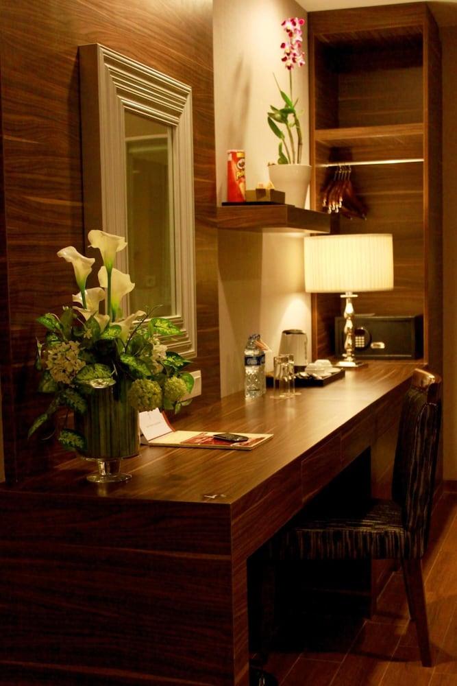 Pranaya Boutique Hotel Serpong Eksteriør bilde