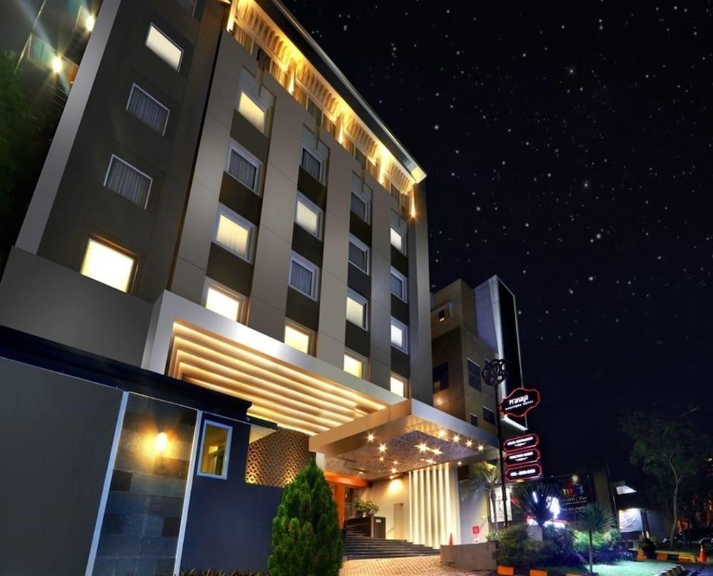 Pranaya Boutique Hotel Serpong Eksteriør bilde